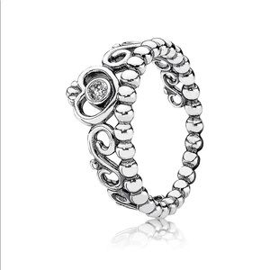 Pandora princess ring size 5